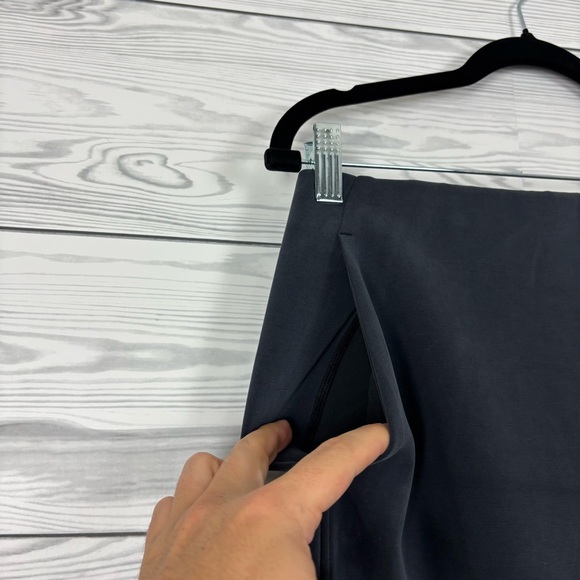 lululemon athletica Black Midi Skirt - Picture 5 of 10